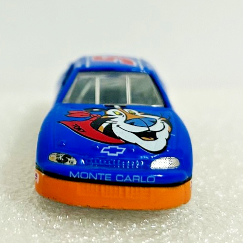 Racing Champions Terry Labonte #5 Kellogg’s Monte Carlo w/ Card