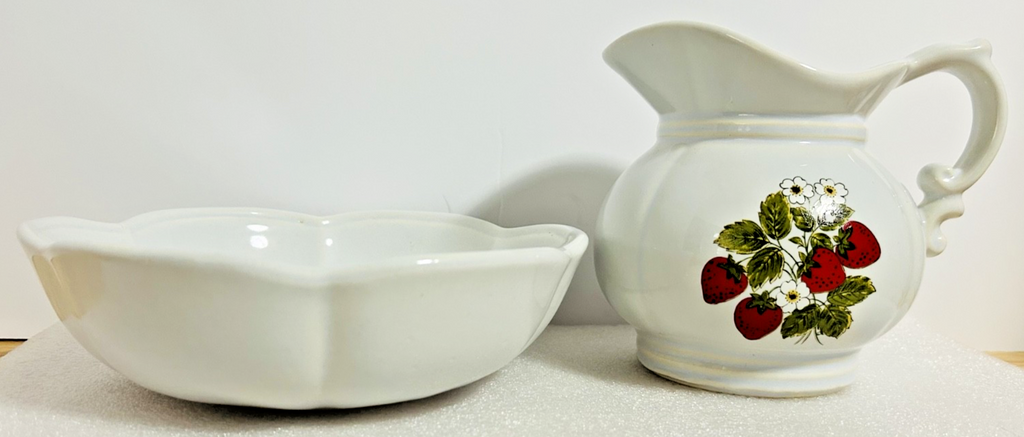 McCoy Strawberry Creamer & Open Sugar Bowl Set Vintage USA Pottery