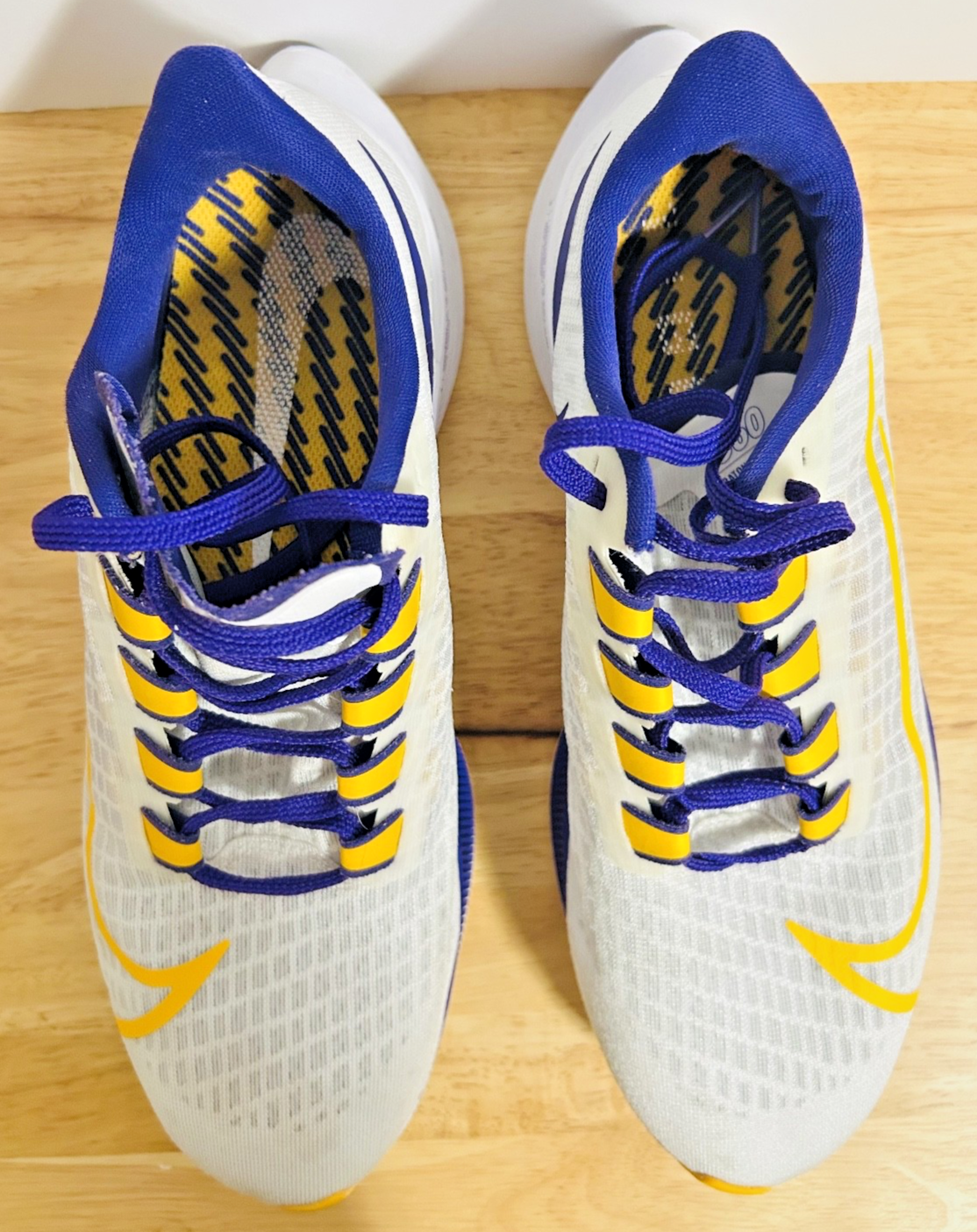 Nike Zoom Pegasus 37 LSU Tigers Running Shoes Men’s 7.5 White CZ5383-100
