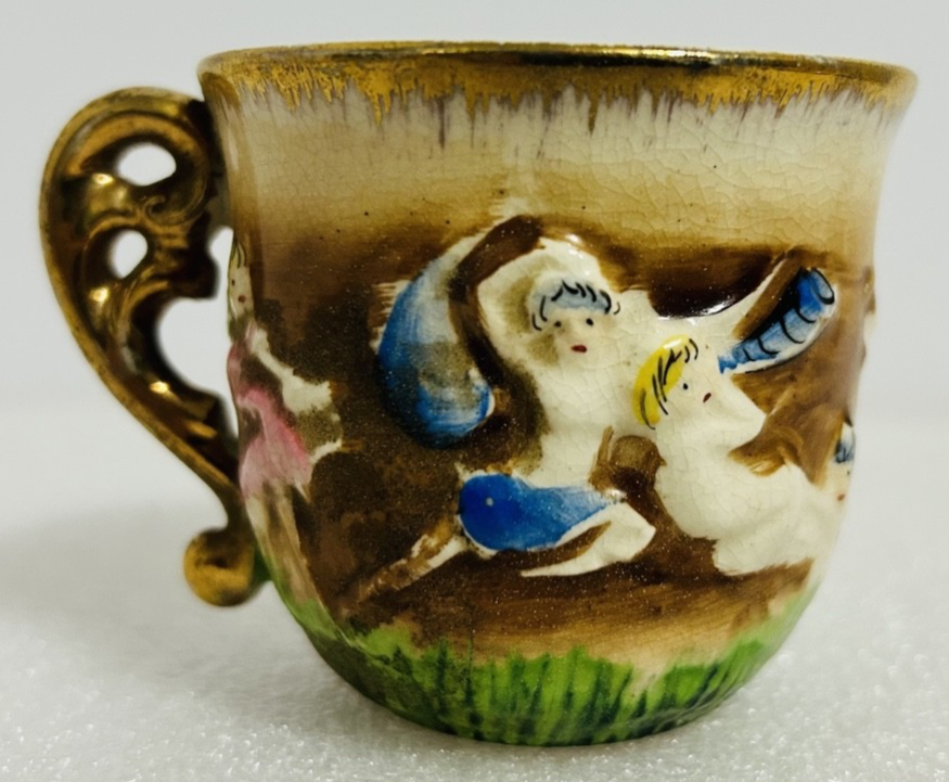 Occupied Japan Hand Painted Demitasse Cup w 3 Saucers Cherubs Vintage