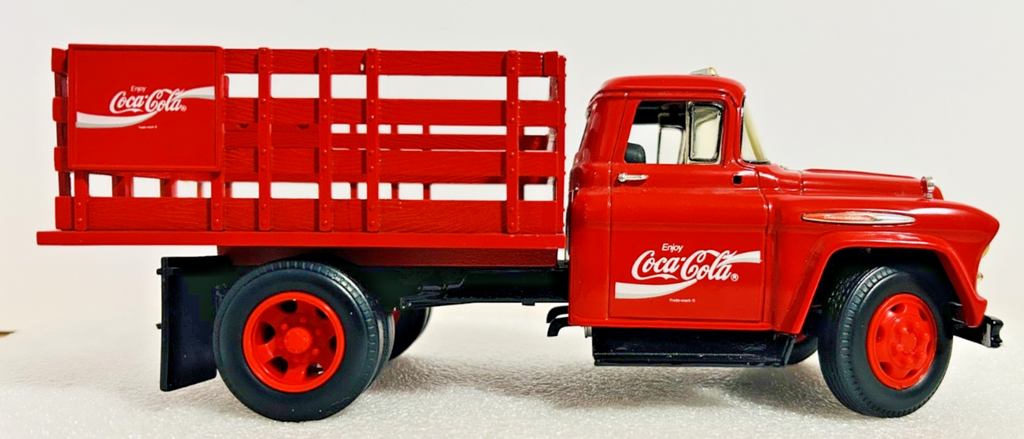 Ertl Coca-Cola Diecast Stake Truck w Vending Machines Dolly F296