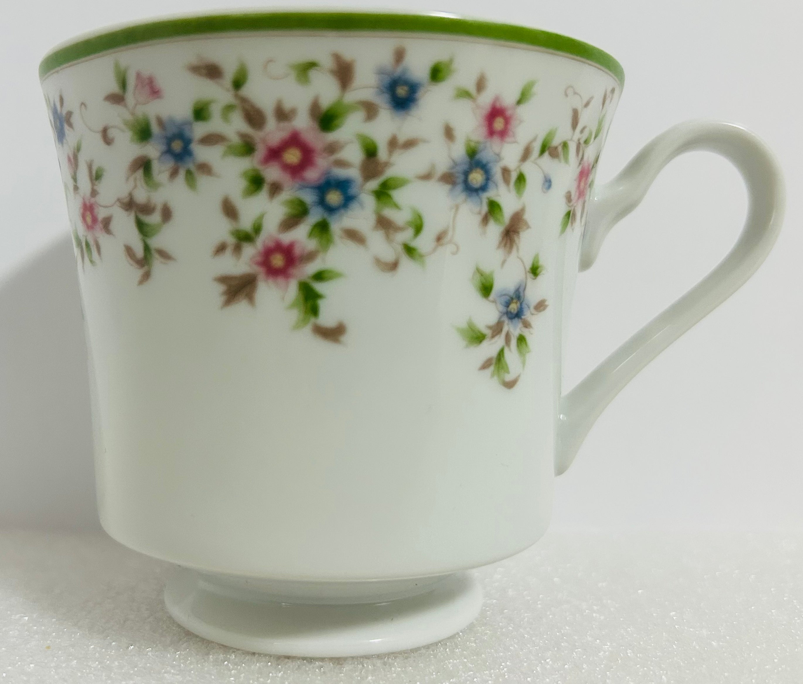 Mikasa Beaumont L5003 Cup Saucer Plate Set Japan Floral Green Rim