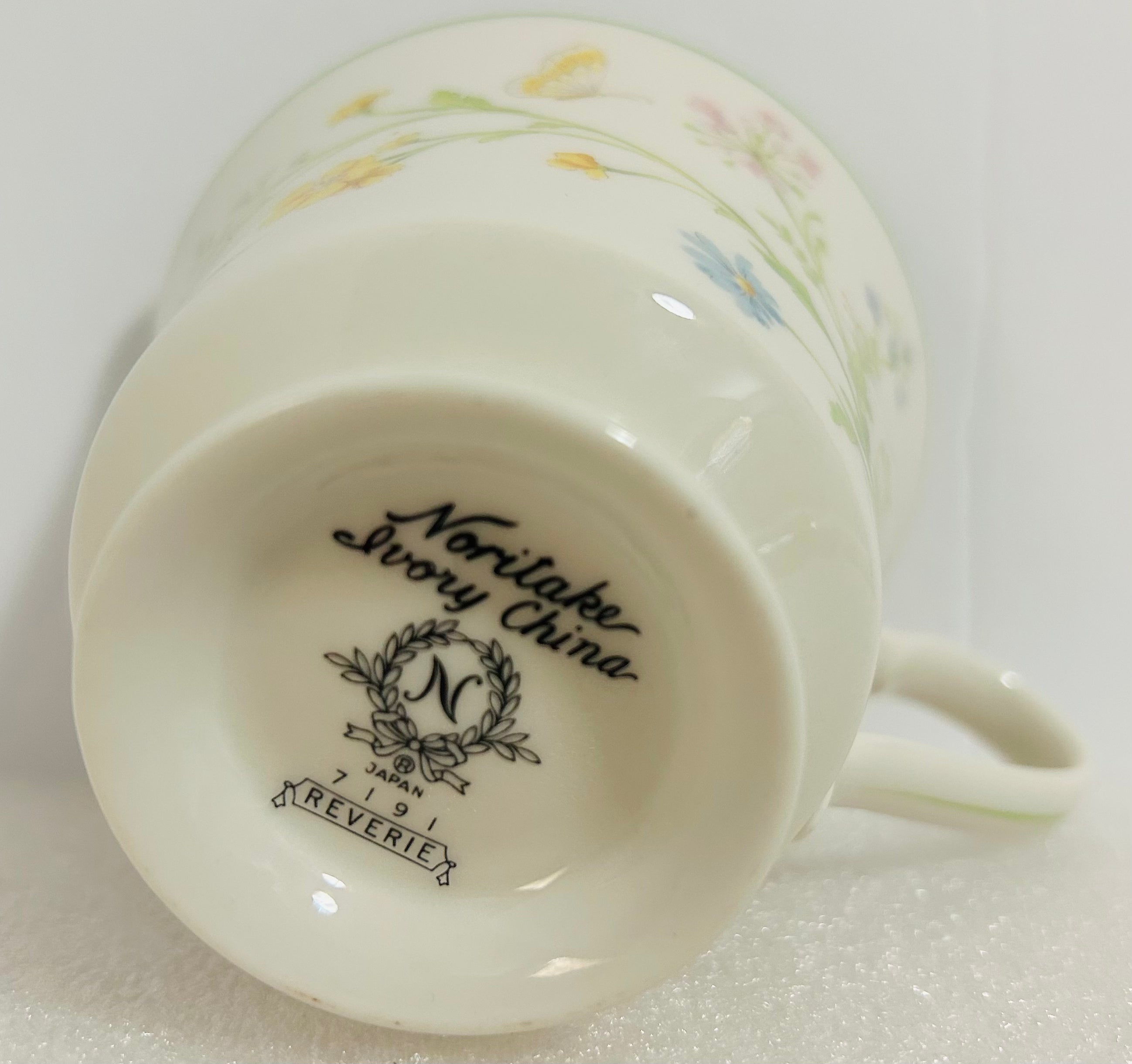 Noritake Reverie 7191 3pc Place Setting Dinner Plate Cup Saucer