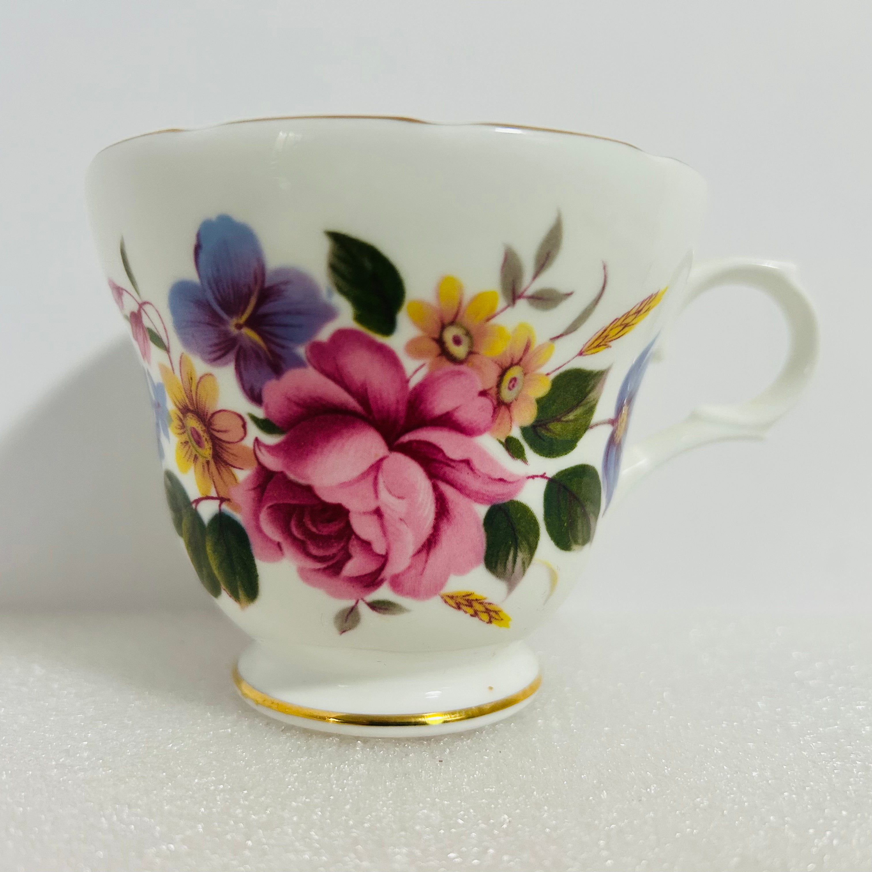 Crown Trent Fine Bone China Teacup Saucer Floral Gold England