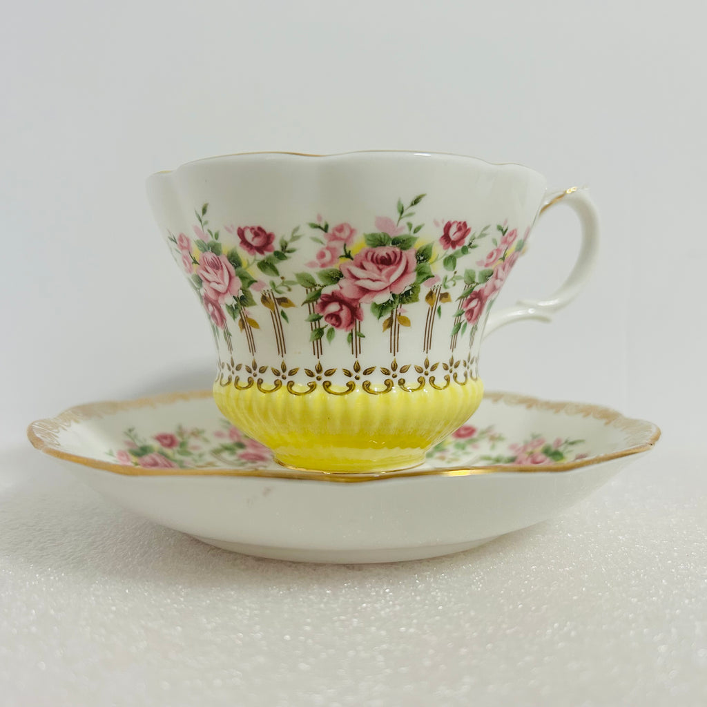 Royal Albert Green Park Yellow Teacup & Saucer England Bone China