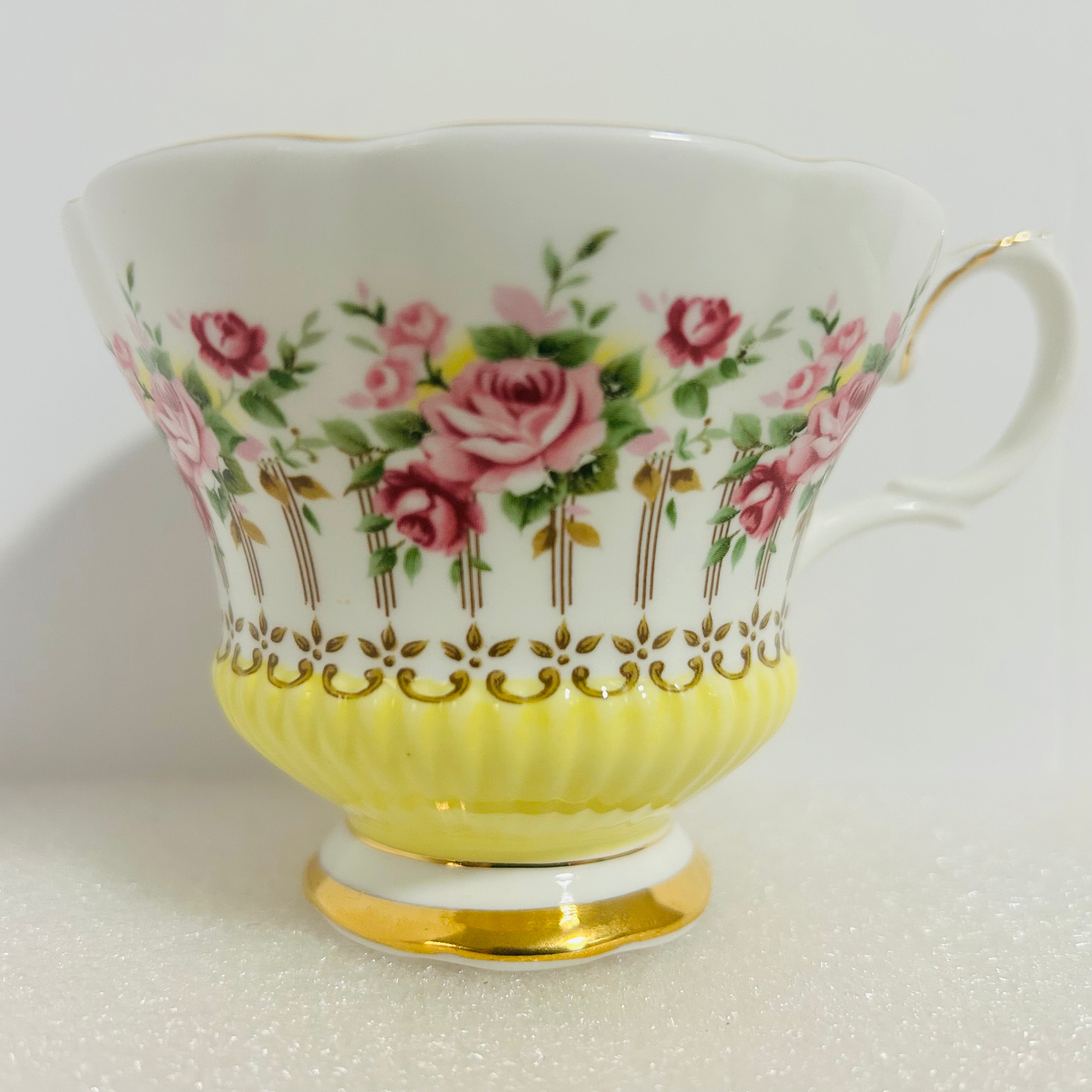 Royal Albert Green Park Yellow Teacup & Saucer England Bone China