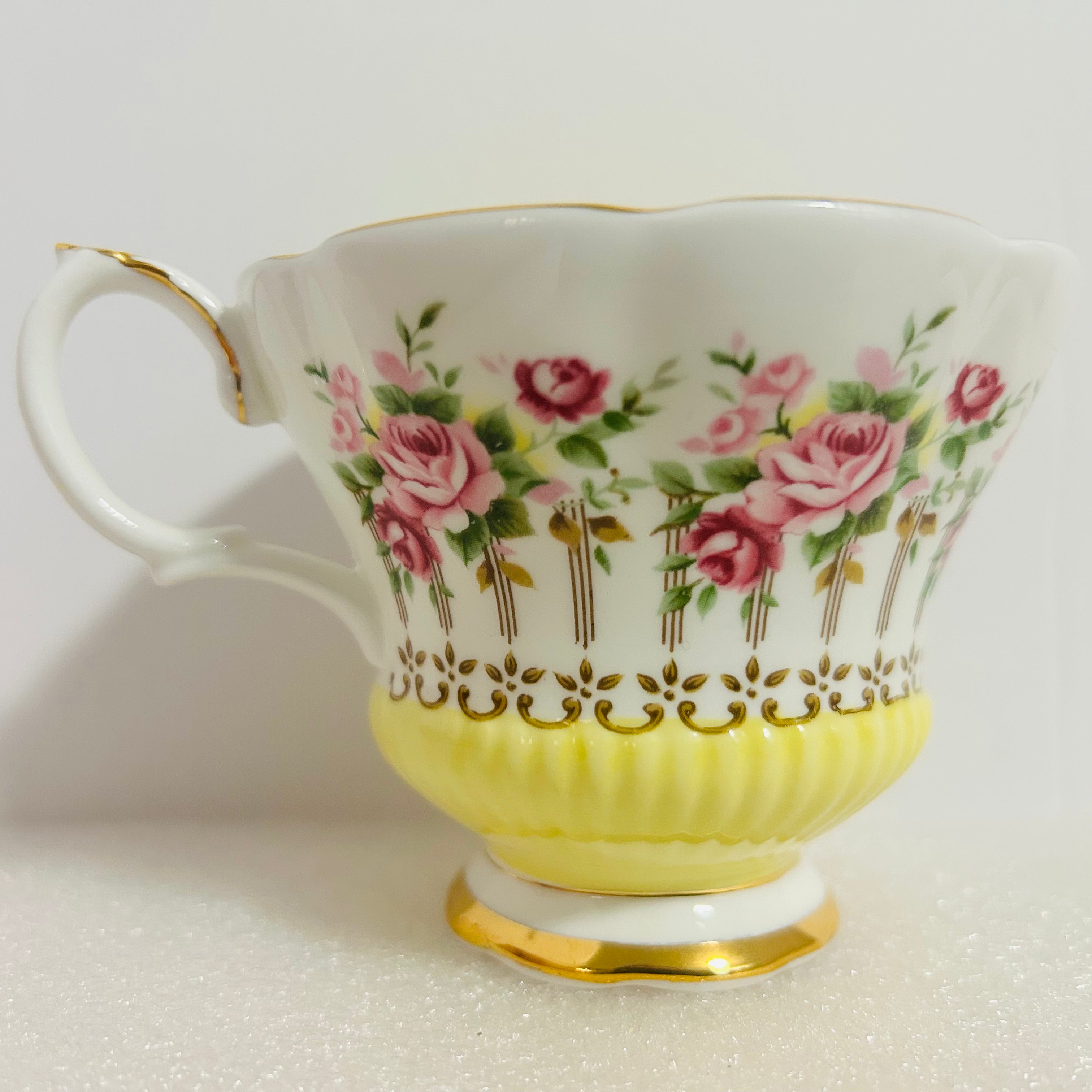 Royal Albert Green Park Yellow Teacup & Saucer England Bone China