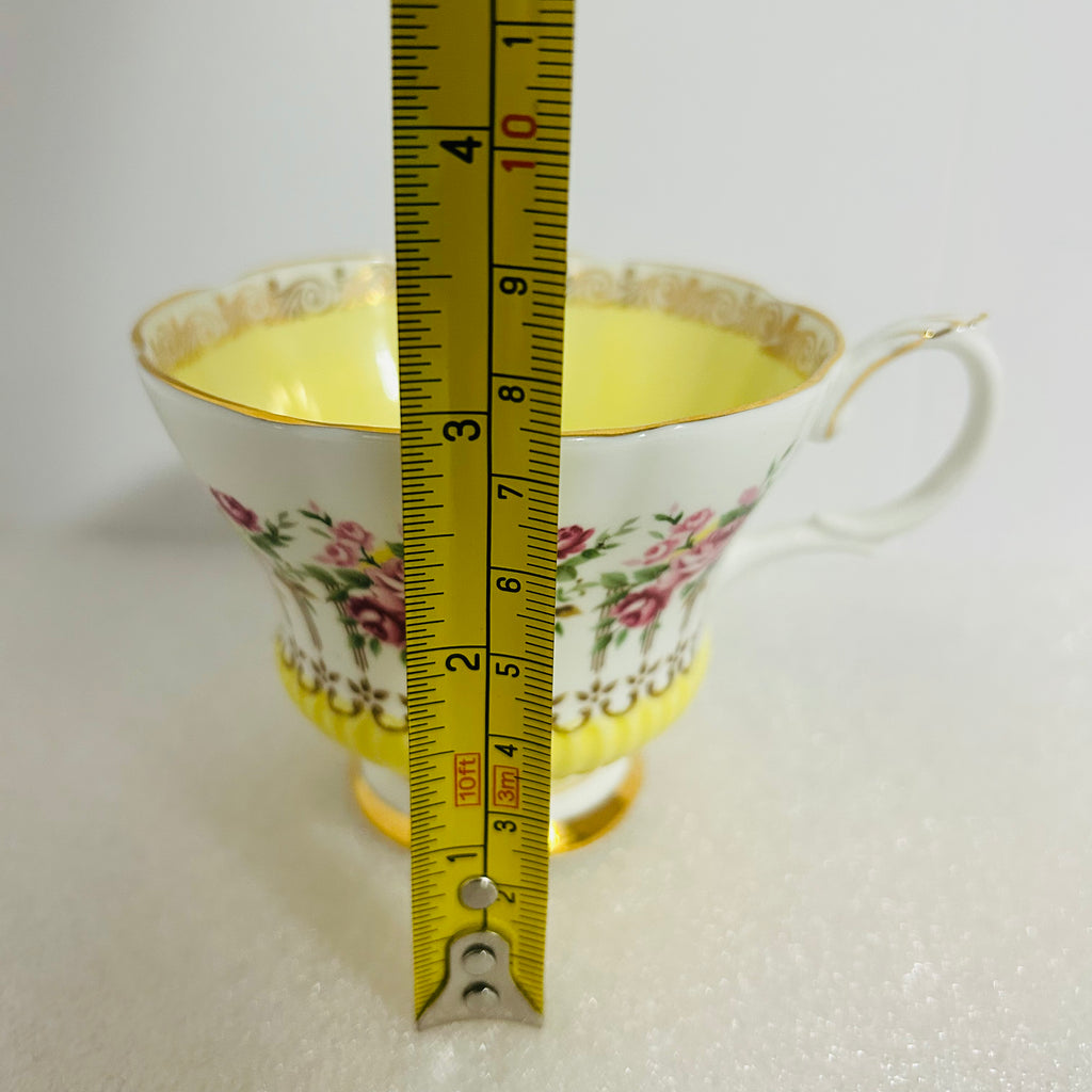 Royal Albert Green Park Yellow Teacup & Saucer England Bone China