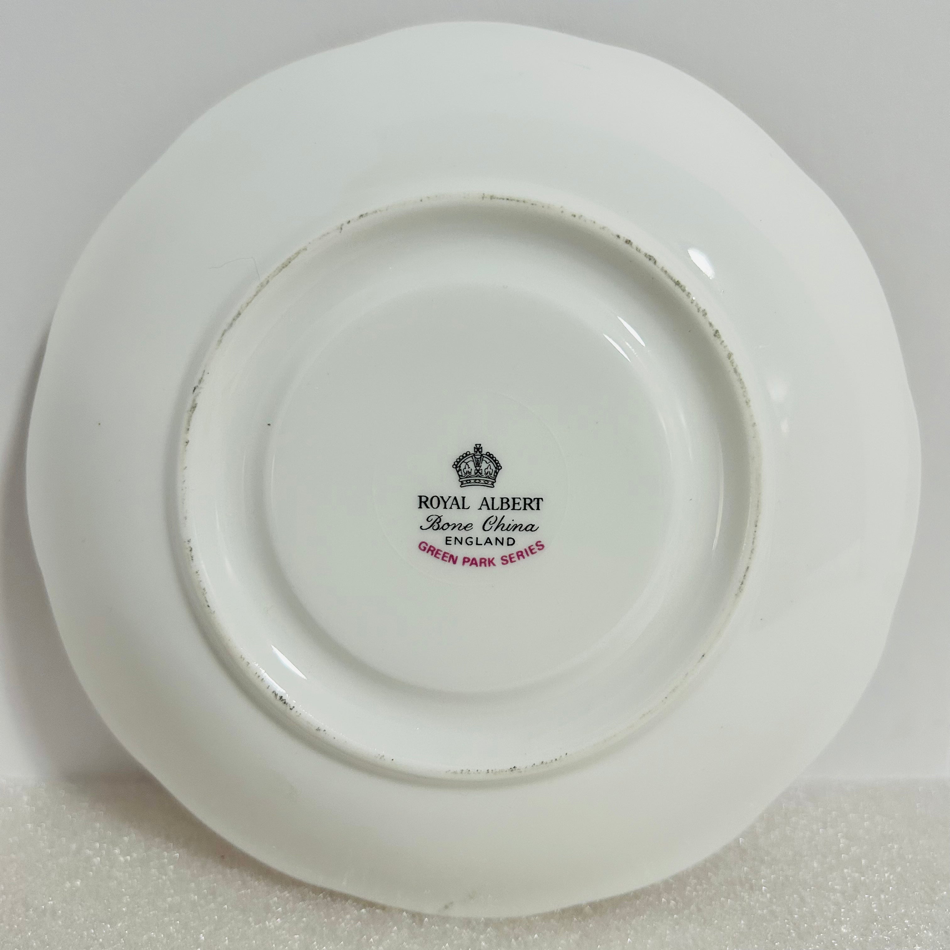 Royal Albert Green Park Yellow Teacup & Saucer England Bone China