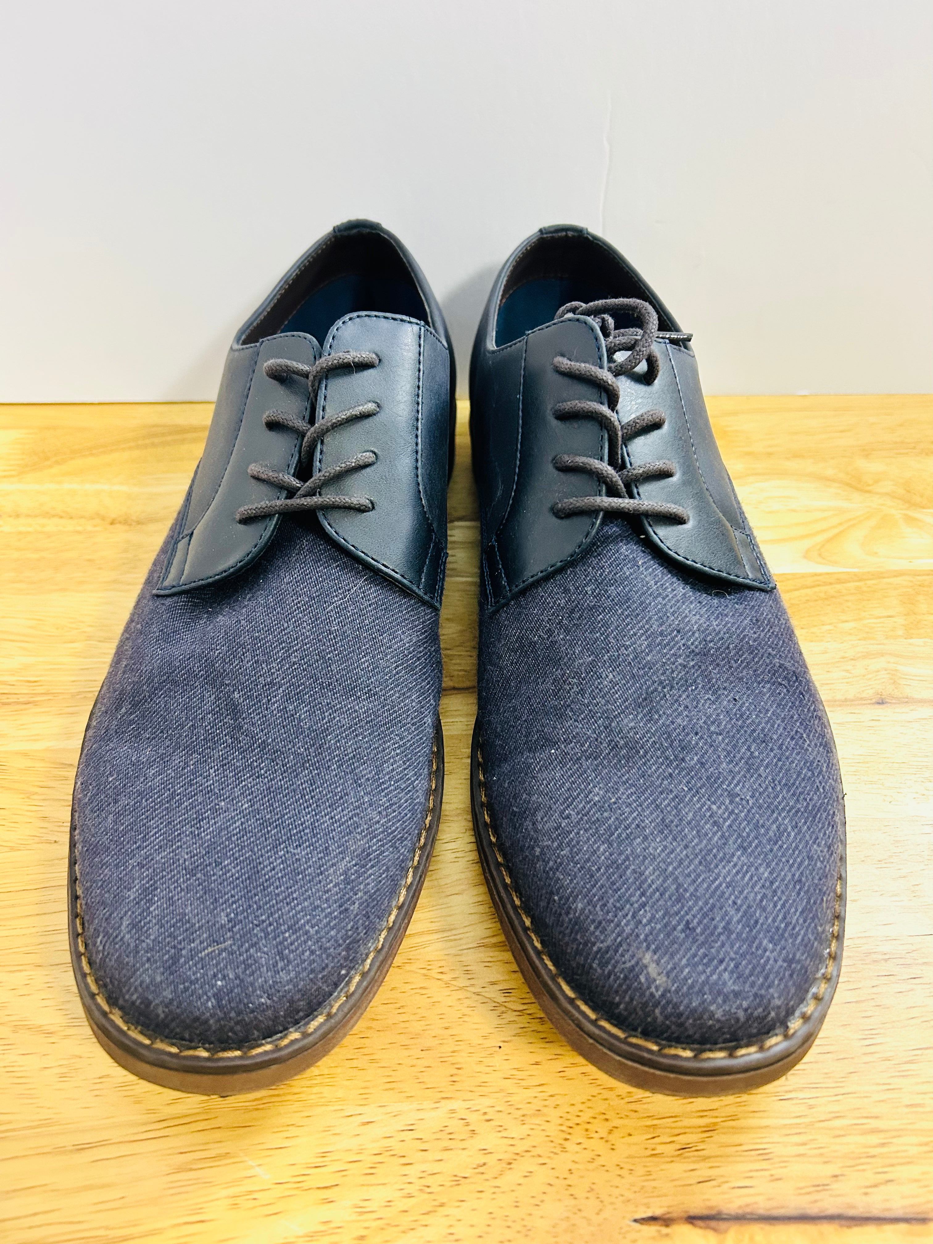 J.Ferrar Marcus 9.5M Blue Oxford Dress Shoes Memory Foam Lace Up