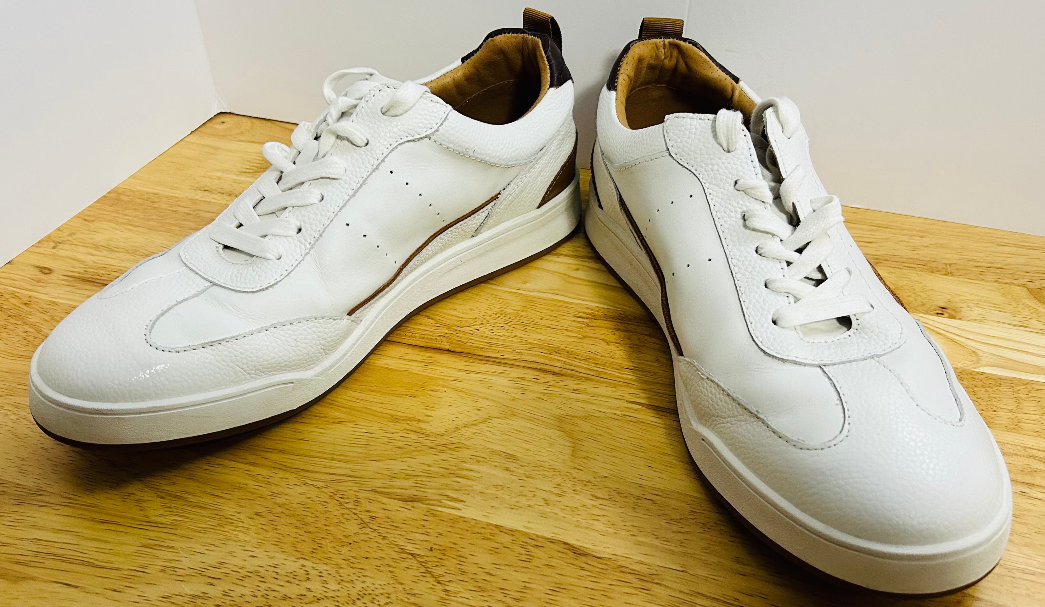 Johnnie-O Topspin Royale White Leather Sneakers Men’s 10M