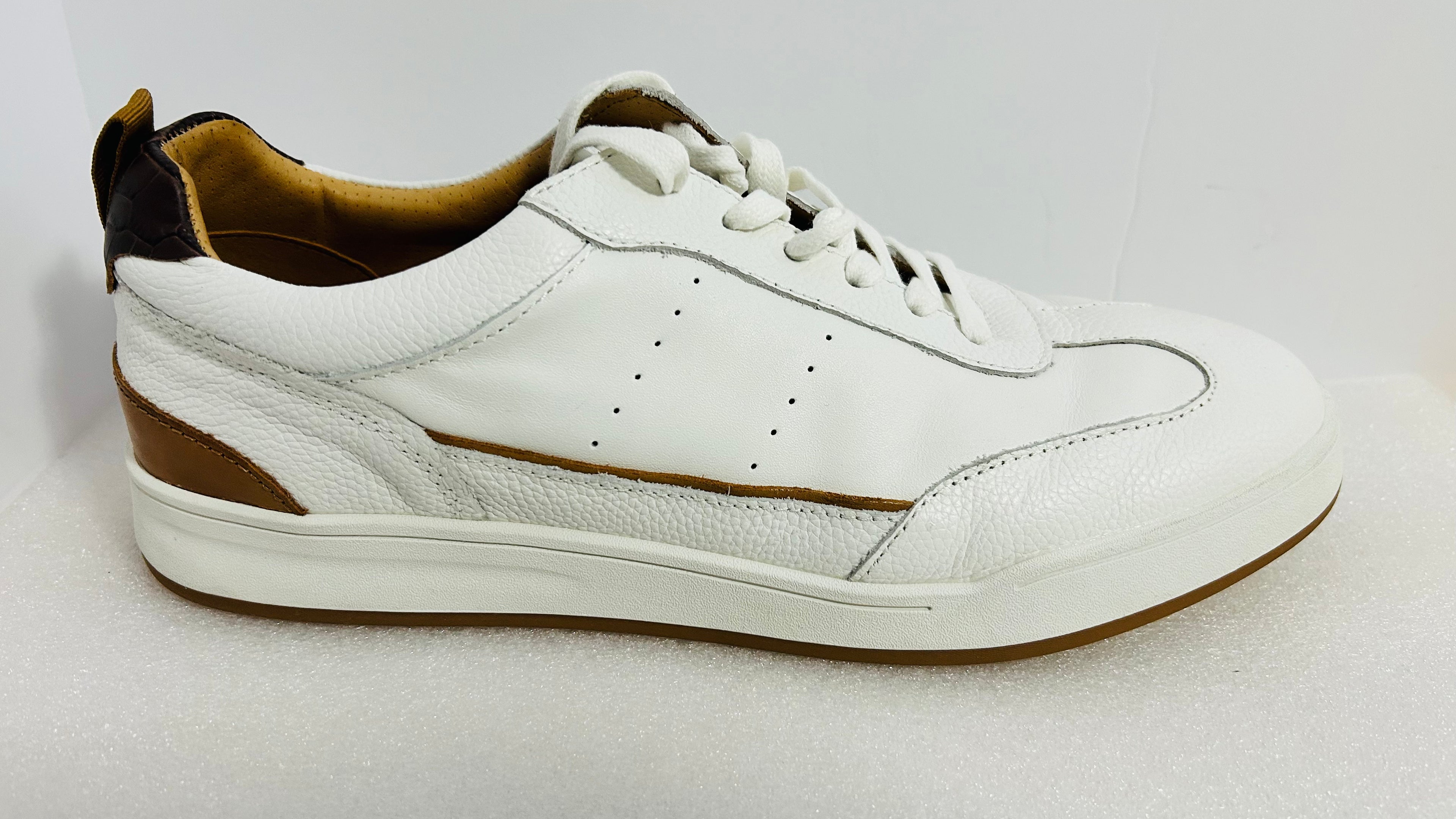 Johnnie-O Topspin Royale White Leather Sneakers Men’s 10M