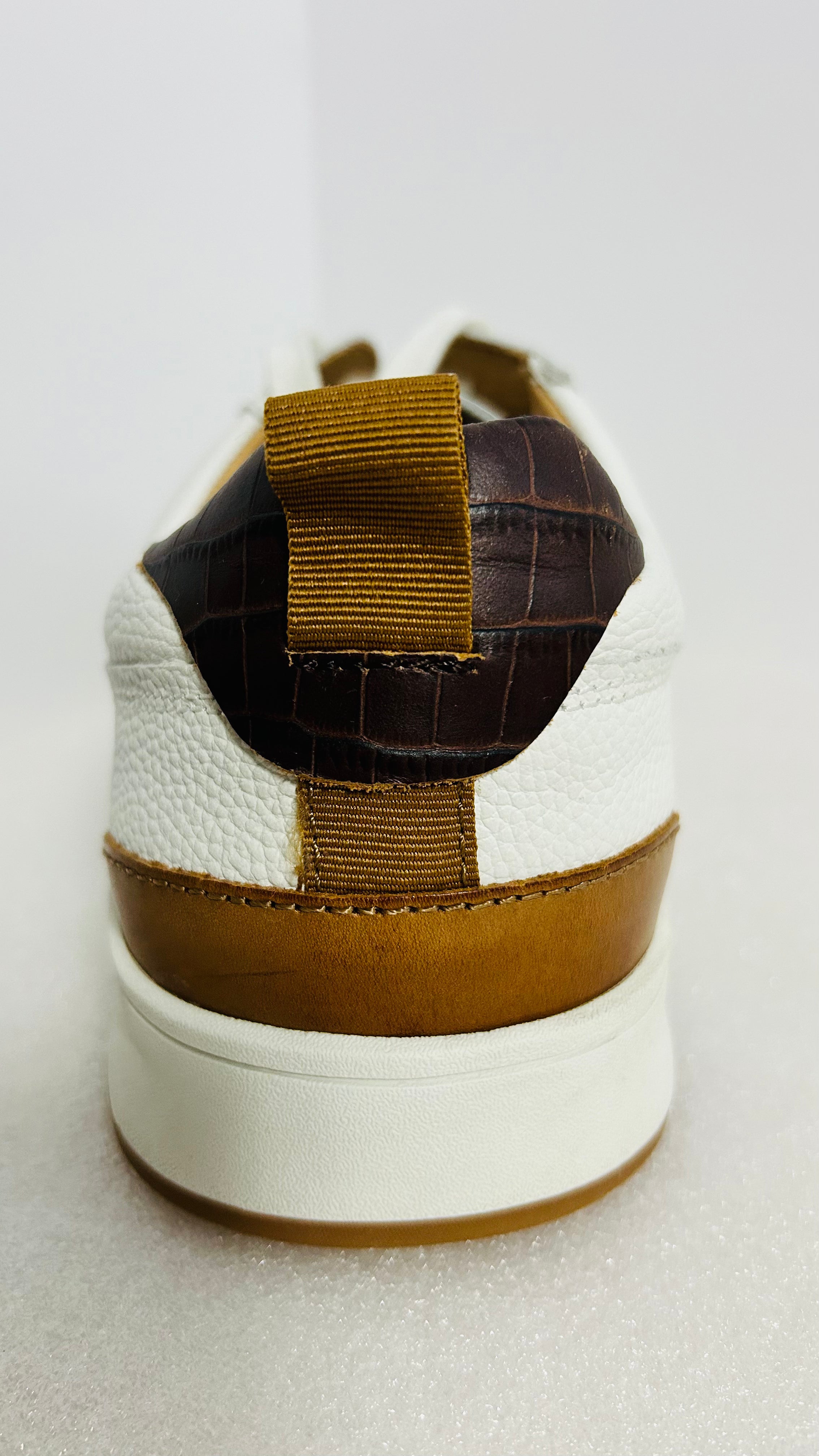 Johnnie-O Topspin Royale White Leather Sneakers Men’s 10M