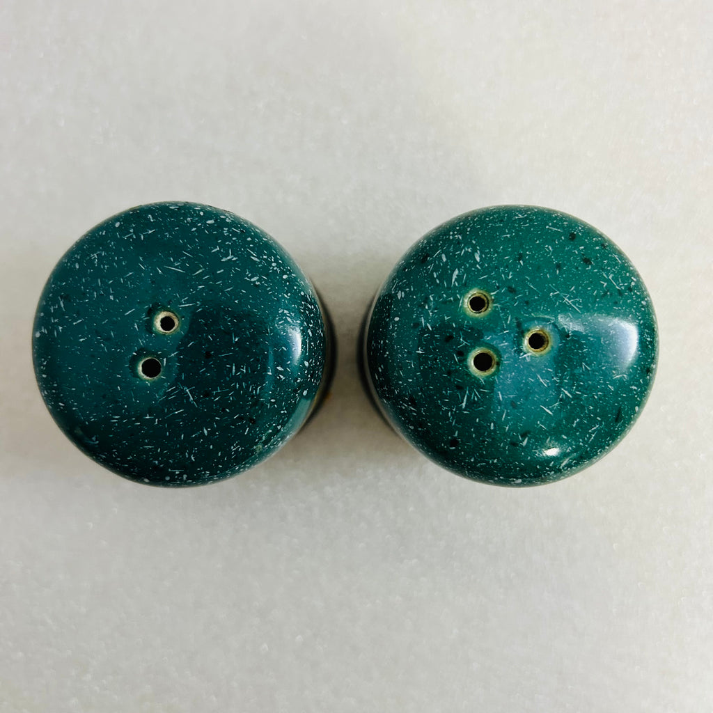 Vintage Kansas Sunflower Salt & Pepper Shakers Green Speckled