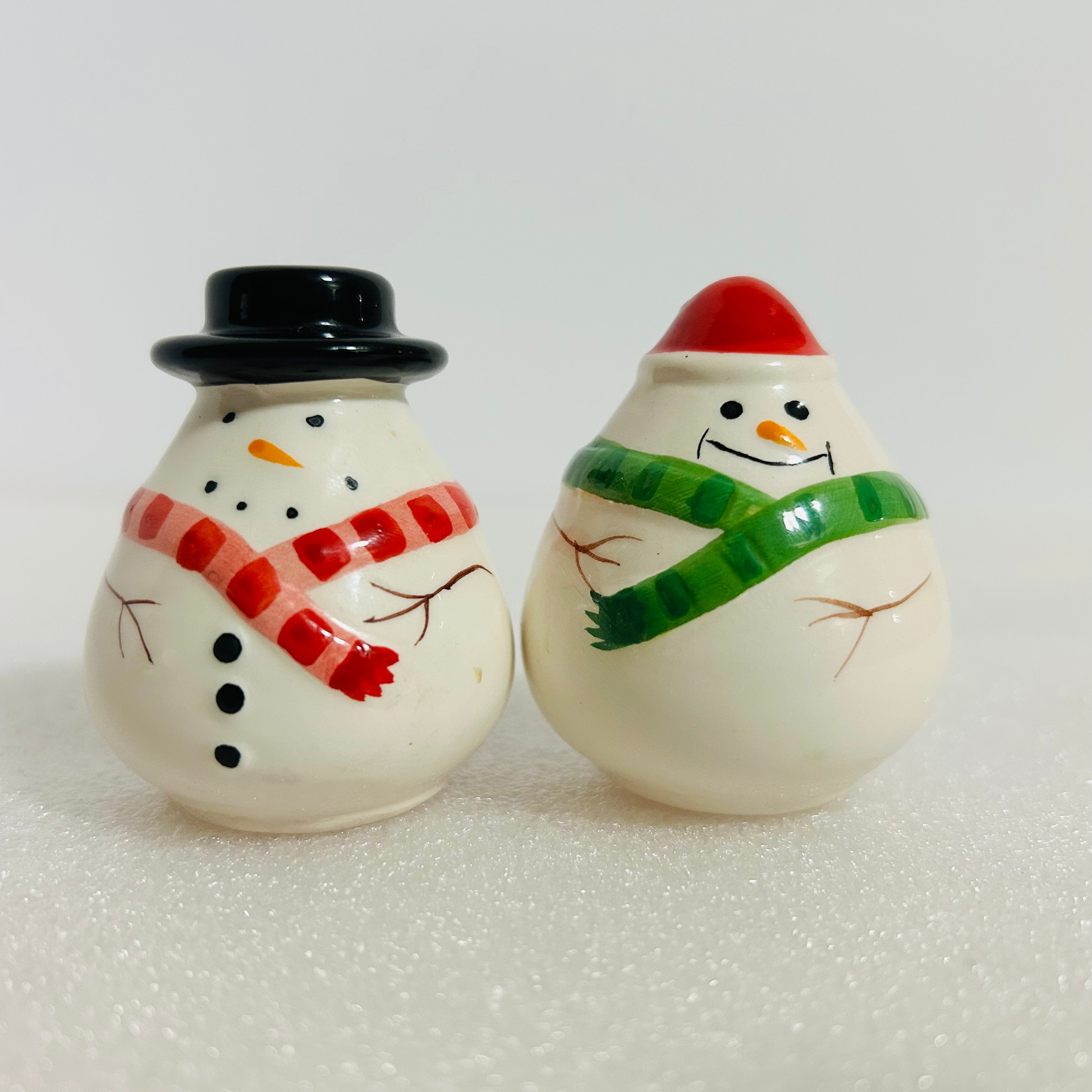 Ceramic Snowman Salt & Pepper Shakers Set Christmas Holiday