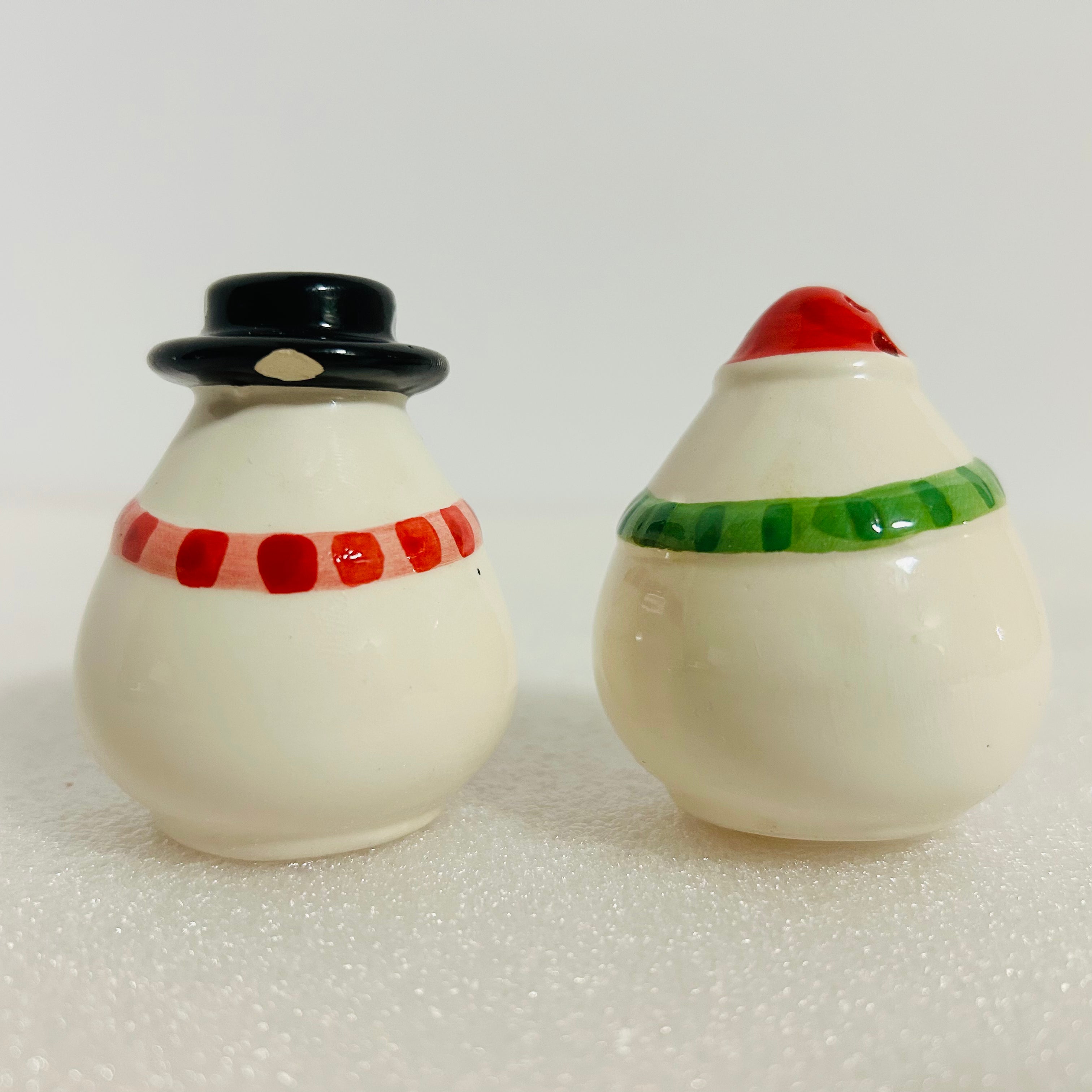 Ceramic Snowman Salt & Pepper Shakers Set Christmas Holiday