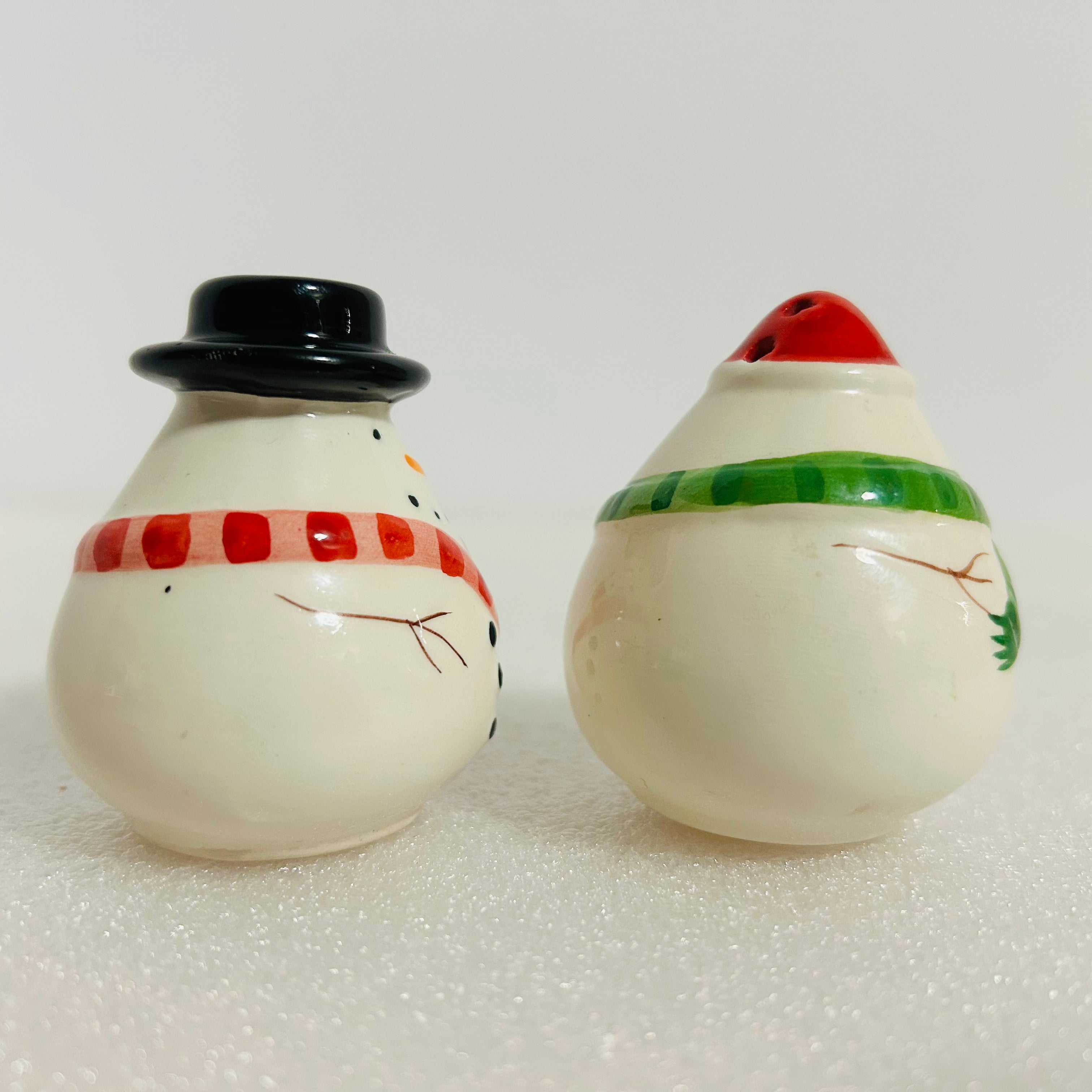 Ceramic Snowman Salt & Pepper Shakers Set Christmas Holiday