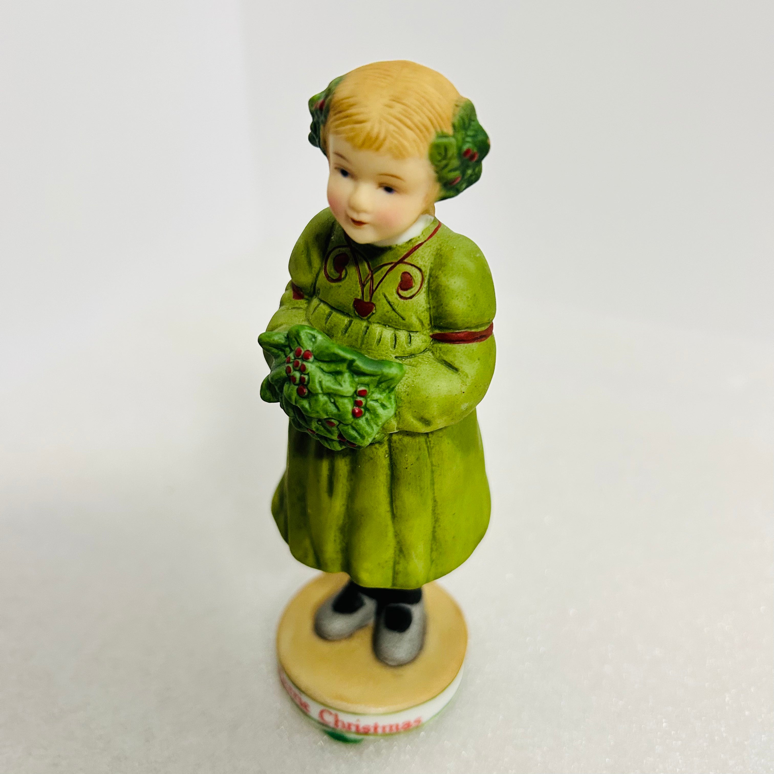 Goebel Hummel Merrie Christmas Girl Figurine Holly 5" Germany