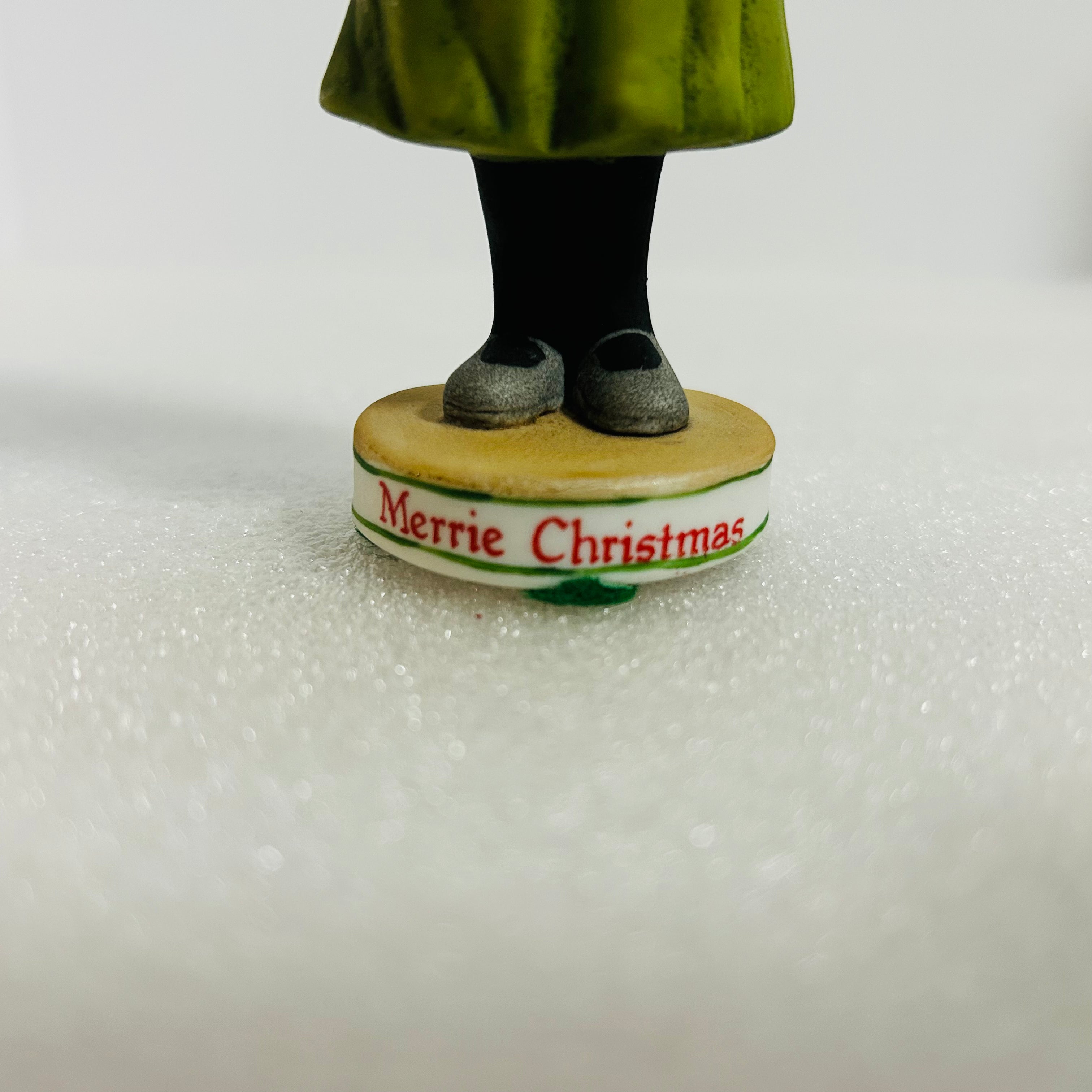 Goebel Hummel Merrie Christmas Girl Figurine Holly 5" Germany