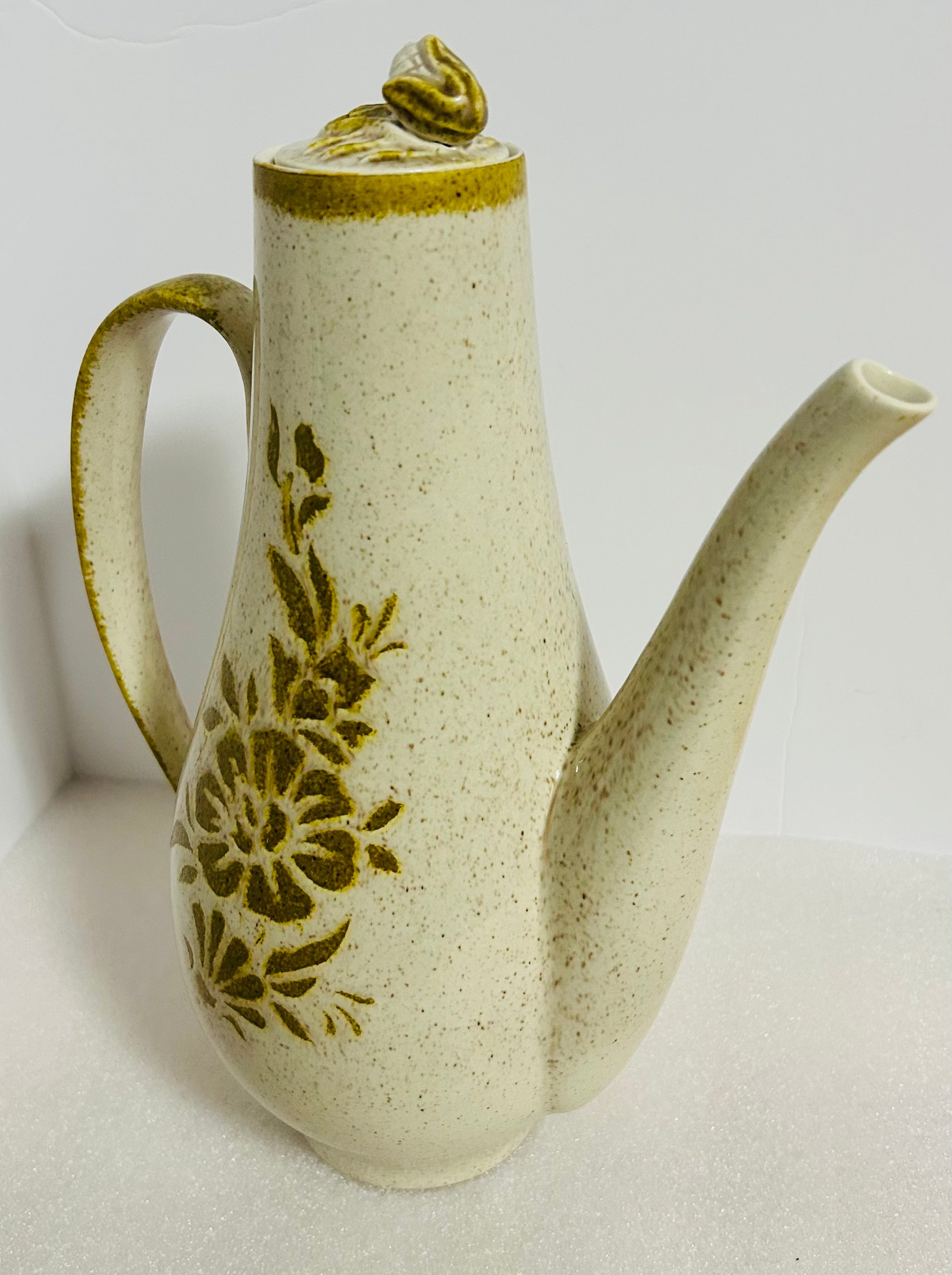 Vintage Red Wing Damask Coffee Pot 12” Tall Green Floral w Lid USA
