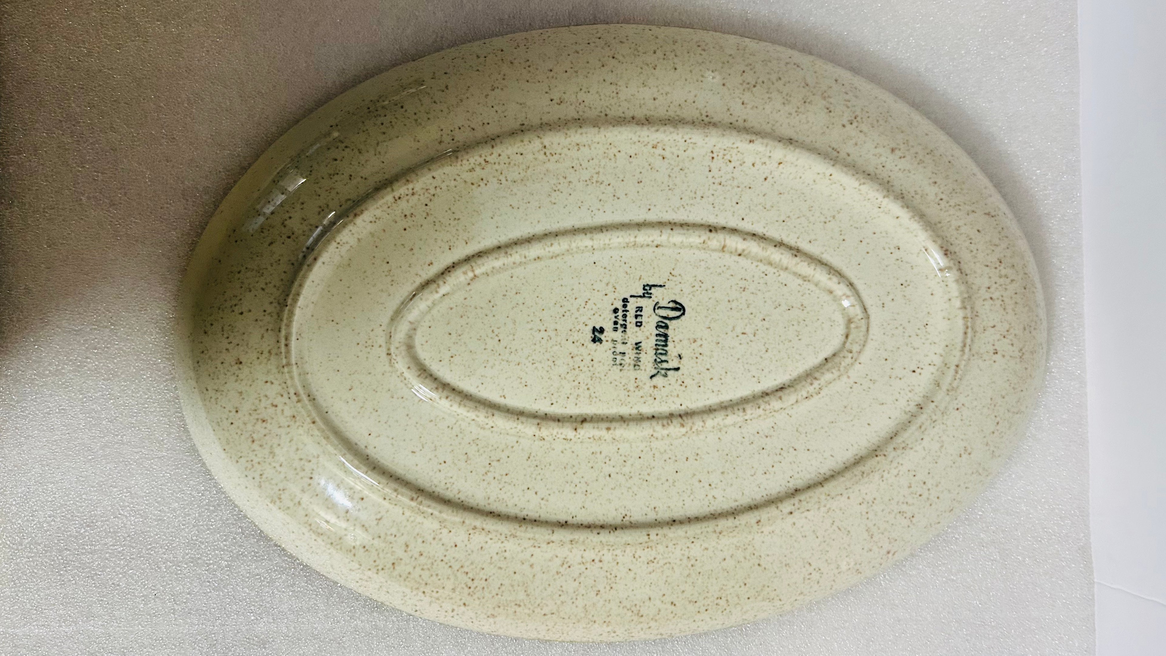 Vintage Red Wing Damask 24 Oval Platter Oven Proof Avocado Floral
