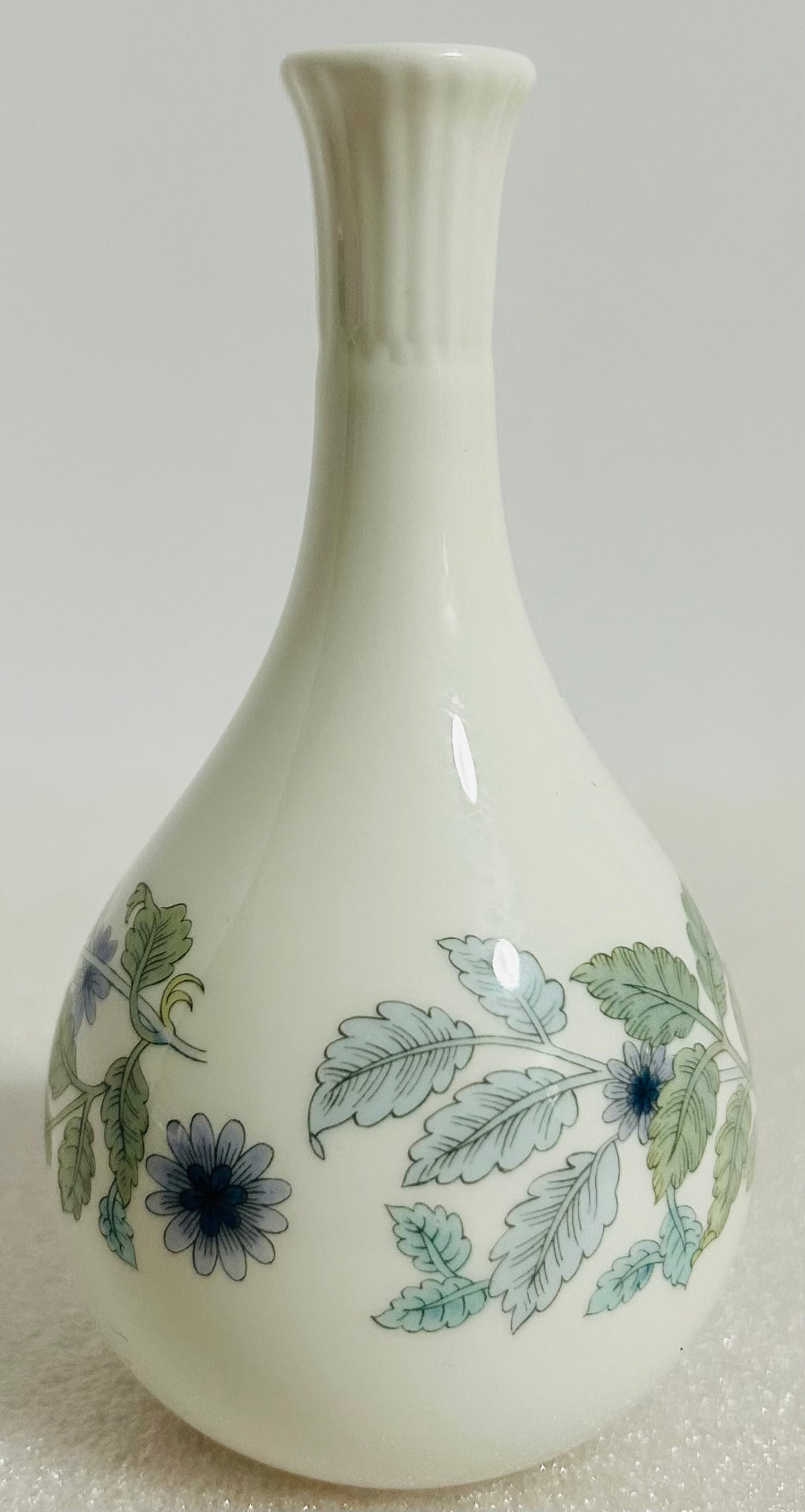 Wedgwood Clementine Bud Vase Bone China England Blue Floral