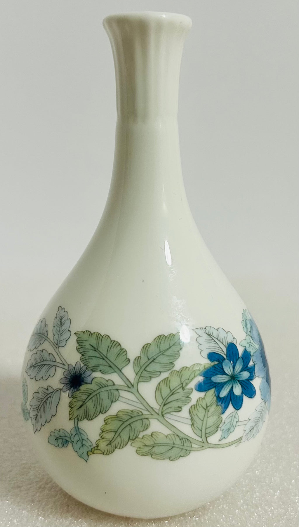 Wedgwood Clementine Bud Vase Bone China England Blue Floral