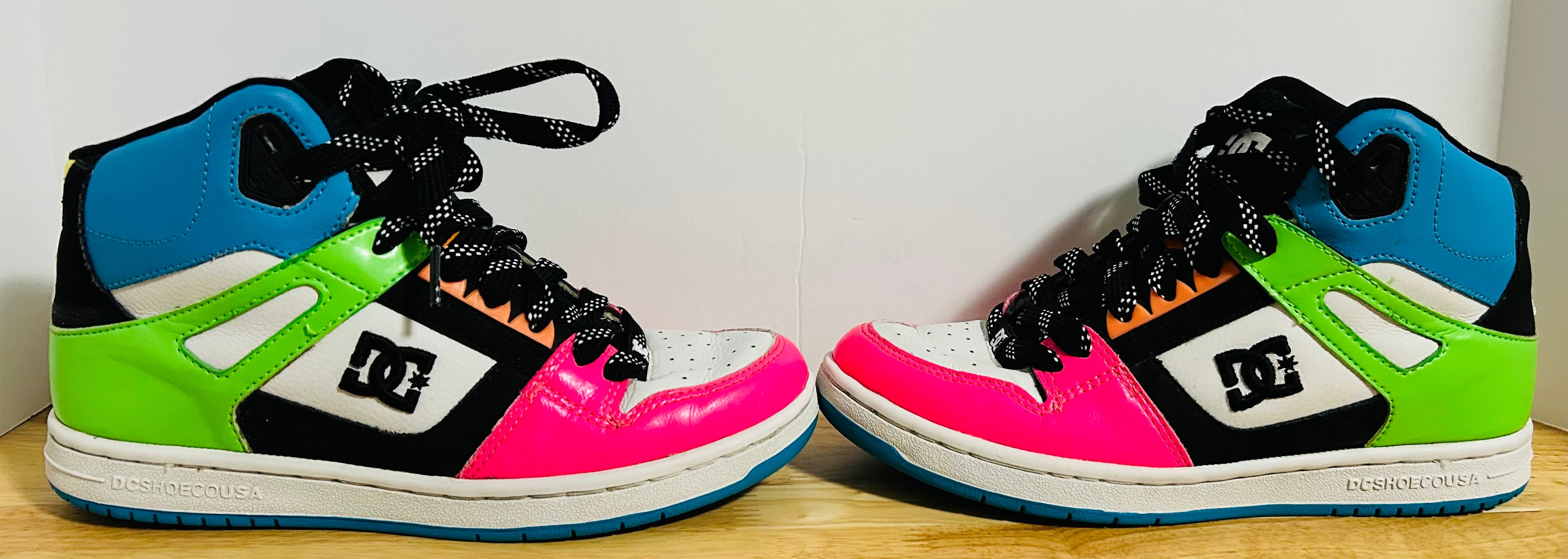 DC Rebound Hi Womens 8 Multicolor Neon Skate Shoes 302164