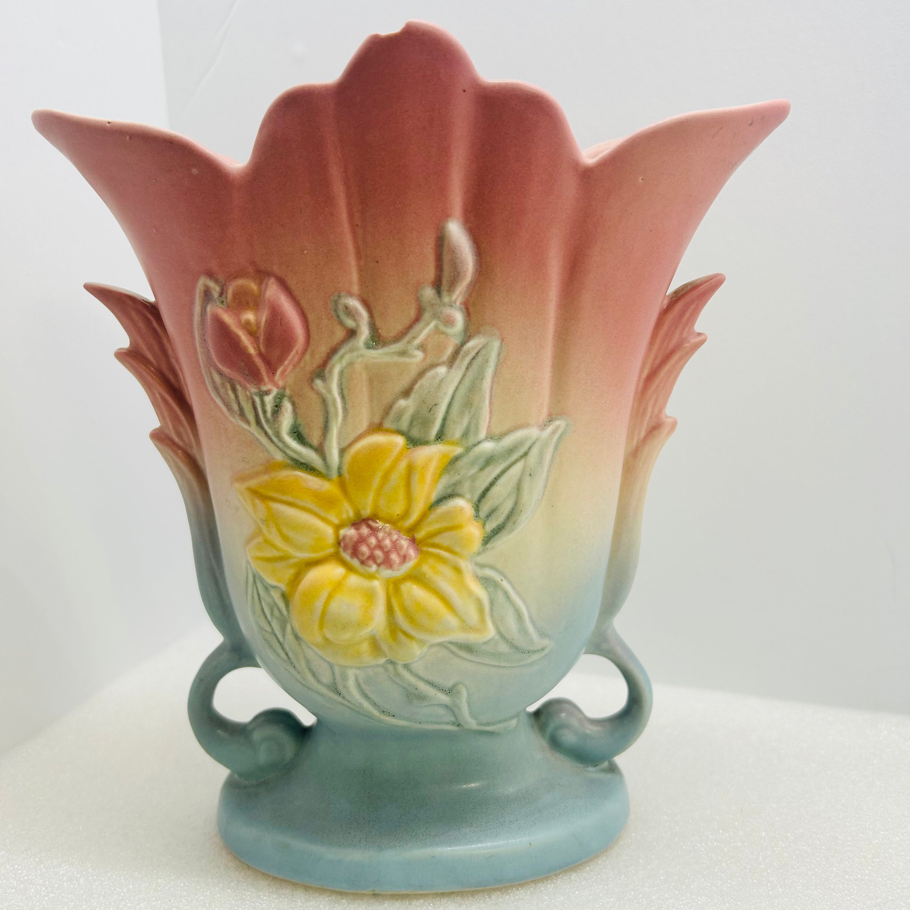Hull Art Pottery Vase 118 Matte Pink Blue Floral USA Vintage 8in