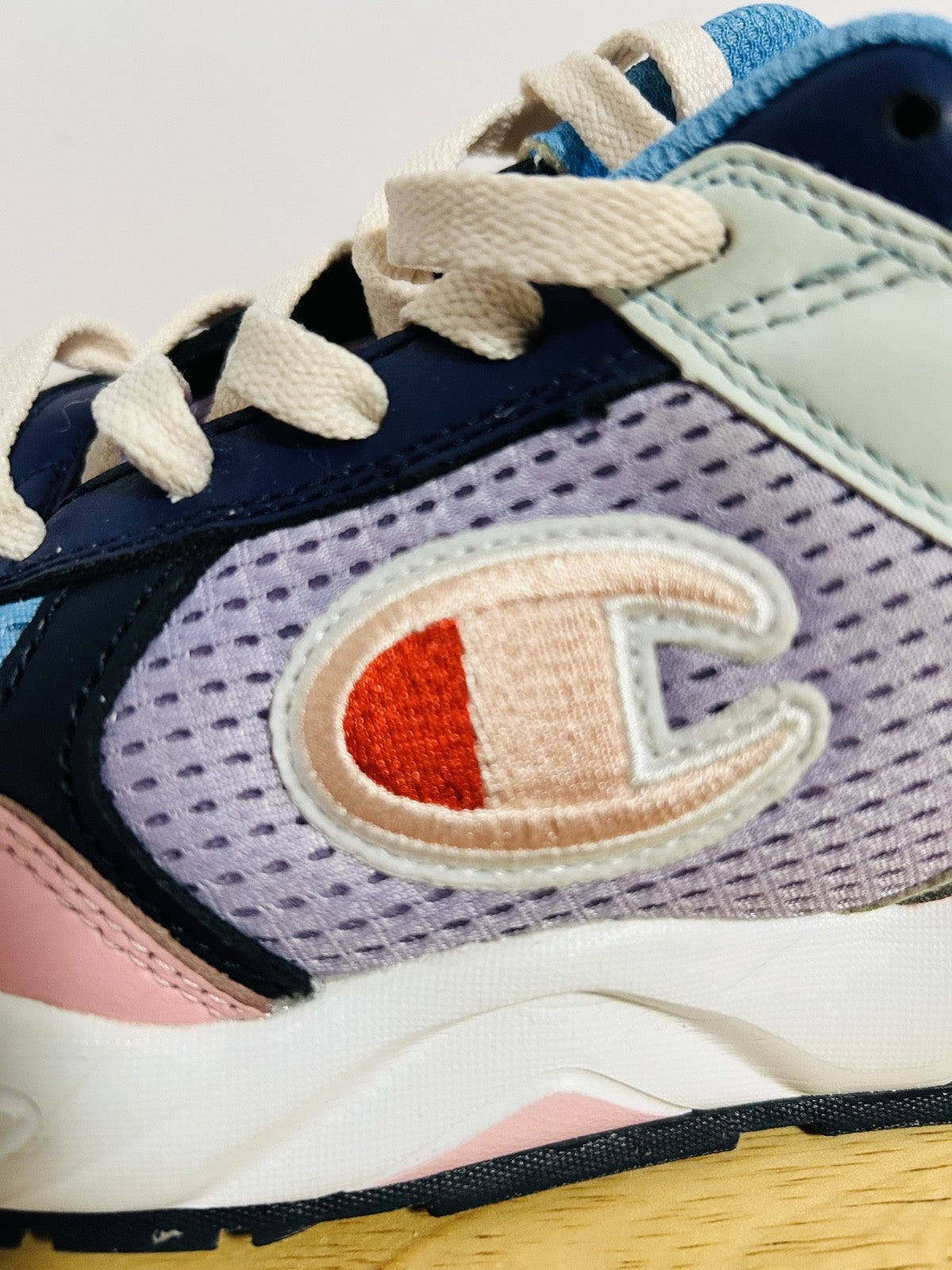 Champion 93Eighteen SP Block Women’s Size 10W Blue Pink