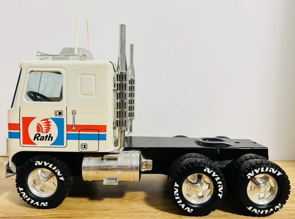 Vintage NyLint GMC Rath Meat Semi Truck Trailer Toy 24” Advertising